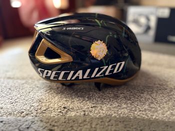 Used Specialized S-Works Prevail II Vent MIPS Helmet 2022 bike — image 3 of 9