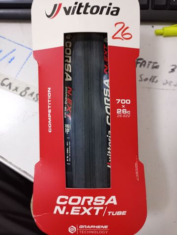 Używany Vittoria Corsa Next 26 Tyres & Tubes