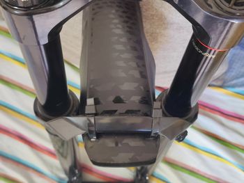 Used RockShox Lyrik Select+ 150 mm Charger 3 RC2 2024 bike — image 11 of 12