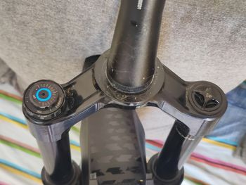Used RockShox Lyrik Select+ 150 mm Charger 3 RC2 2024 bike — image 10 of 12