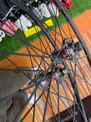Used Fulcrum RACING ZERO DISK bike — image 4 of 4