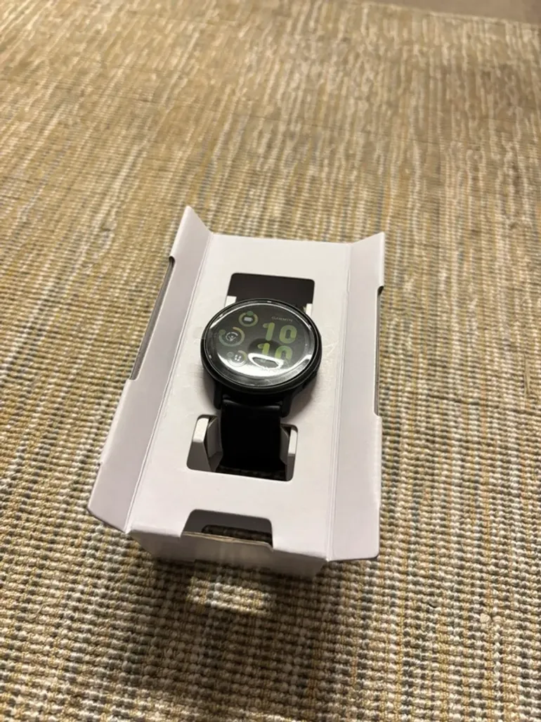 Used Garmin Vivoactive 5 bike — image 3 of 5