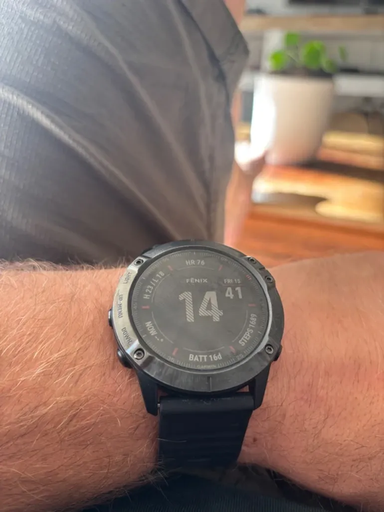 Used Garmin Fenix 6X Sapphire bike — image 4 of 5
