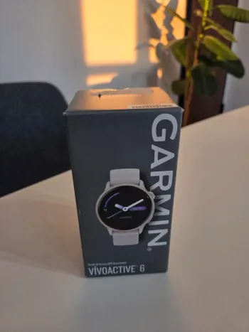 Used Garmin Vivoactive 6 bike