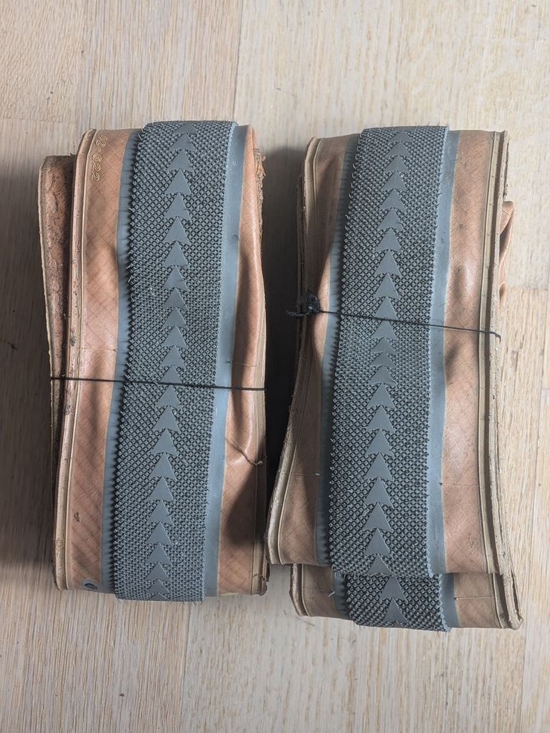 Used Ultradynamico Cava Race Tire 700c x 42 2022 bike — image 1 of 2