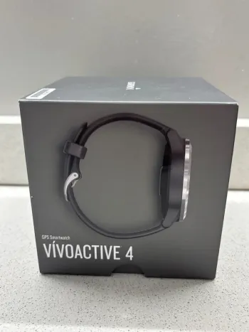Used Garmin vivoactive 4 bike — image 3 of 4