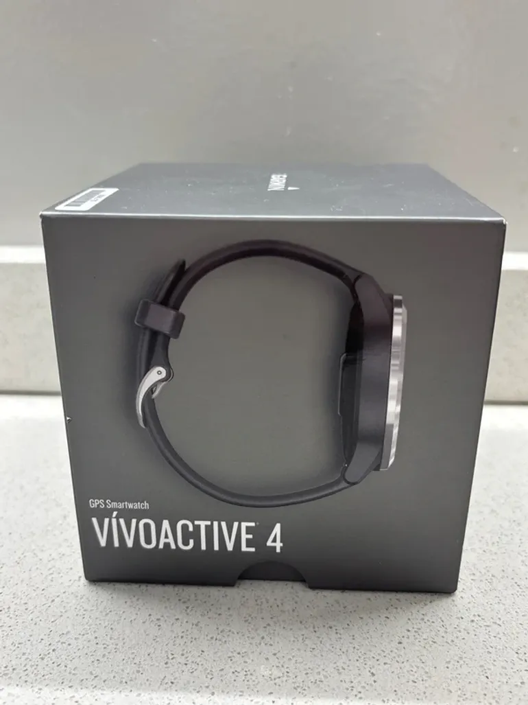 Used Garmin vivoactive 4 bike — image 3 of 4