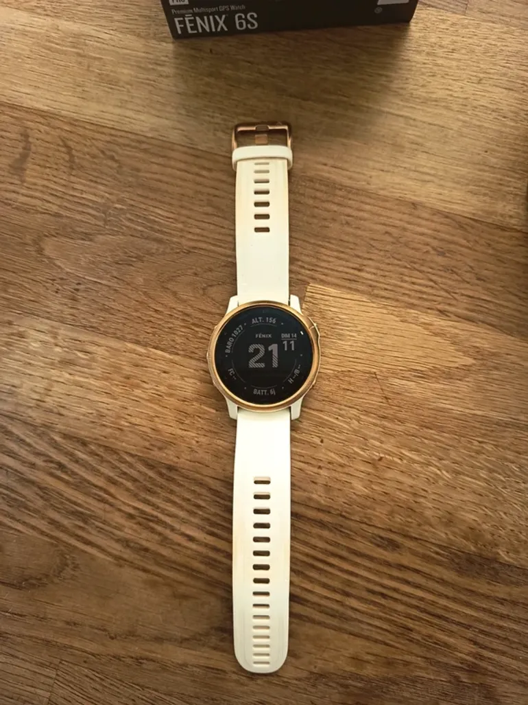 Used Garmin Fenix 6S Pro bike — image 7 of 11
