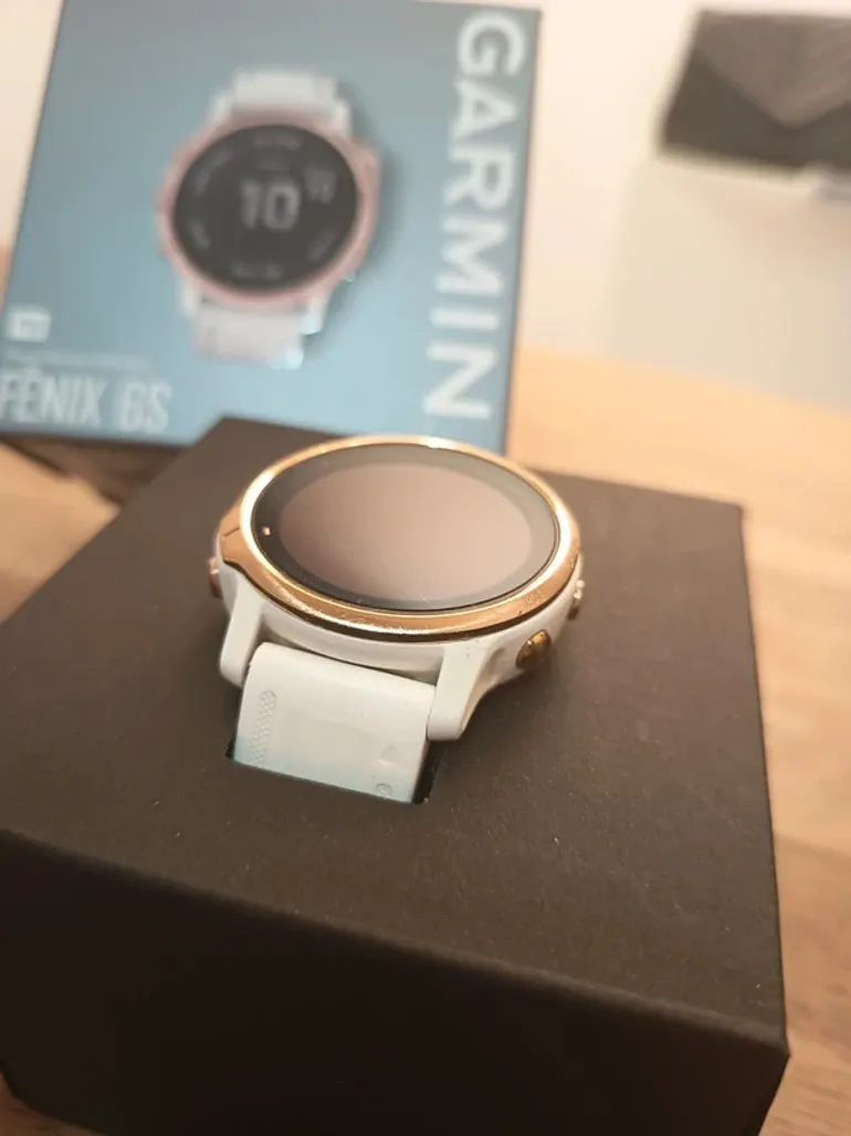 Used Garmin Fenix 6S Pro bike — image 3 of 11