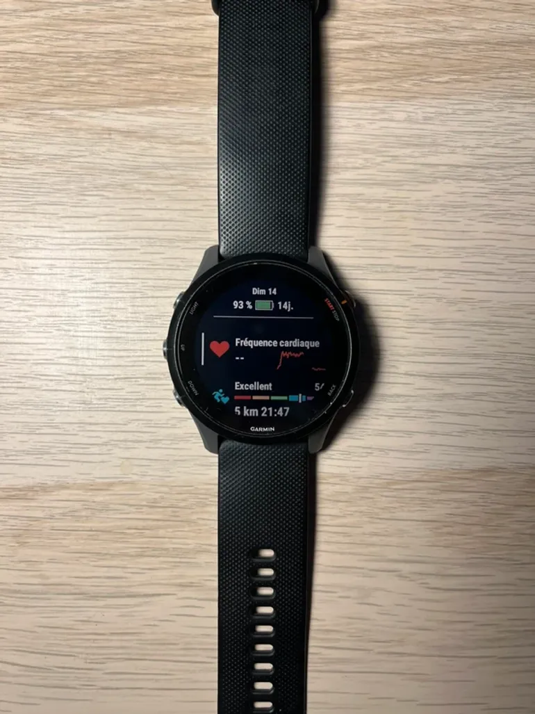 Used Garmin Forerunner 255 bike — image 3 of 4