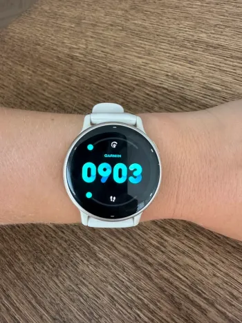 Used Garmin VivoActive 5 bike — image 3 of 6