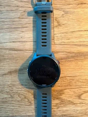 Used Garmin Forerunner 255 bike — image 2 of 4