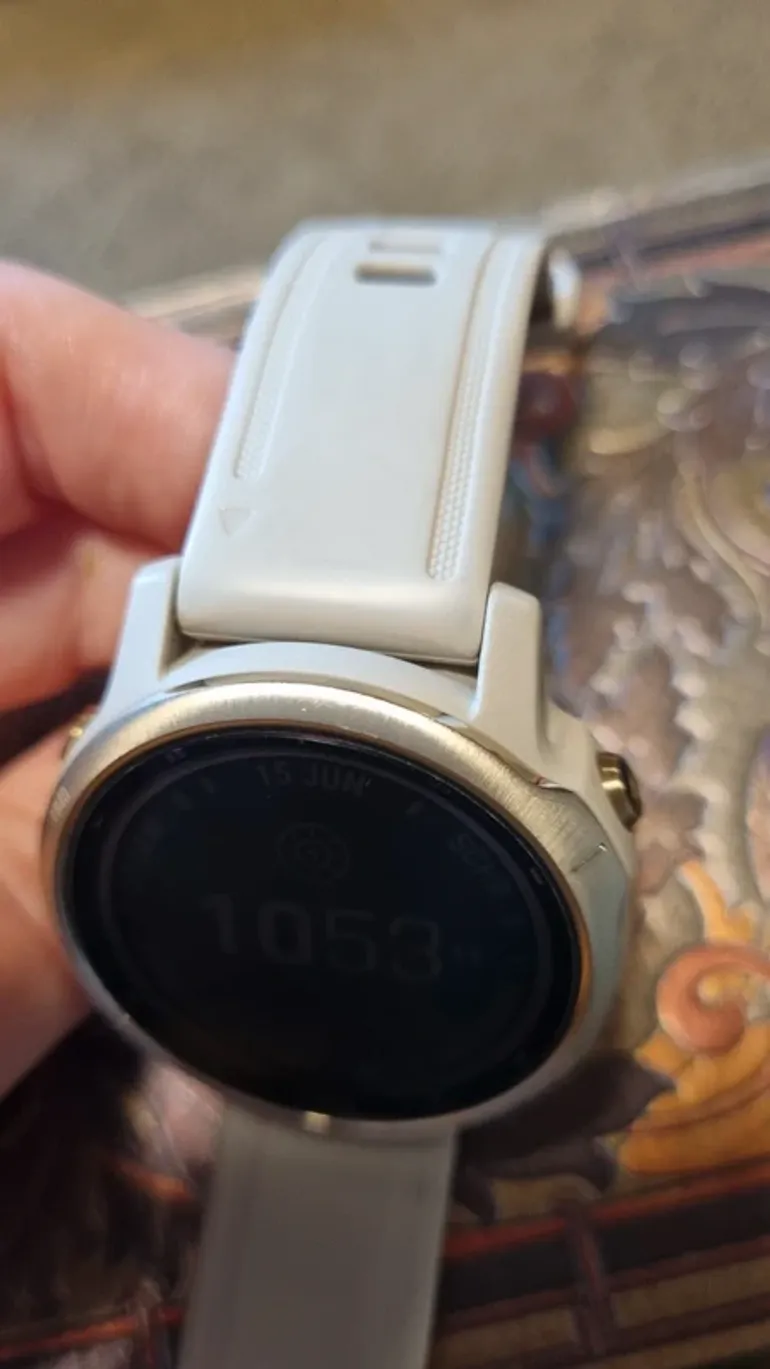 Used Garmin Fenix 6S Pro Solar bike — image 3 of 6