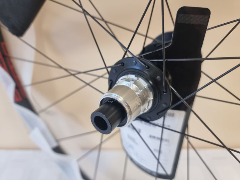 Used Stans Notubes Podium Carbon SRD 29" 15x110 Boost 12x142 SRAM XD Wheelset bike — image 8 of 9