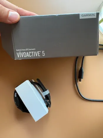 Used Garmin Vivoactive 5 bike — image 3 of 5