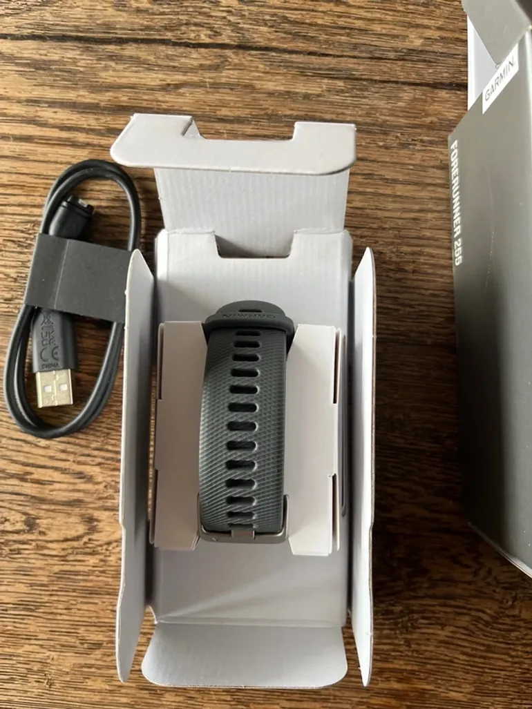Used Garmin Forerunner 255 bike — image 3 of 3