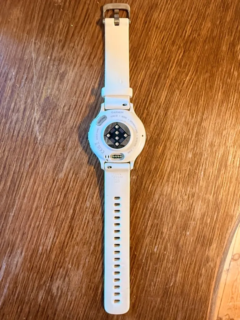 Used Garmin Venu 2 plus bike — image 2 of 4
