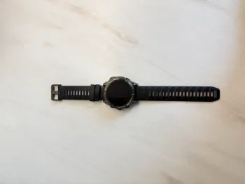 Used Garmin fenix 8 solar bike — image 4 of 5
