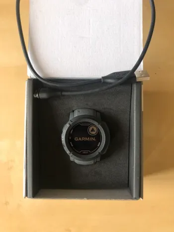 Used Garmin Instinct 2 bike — image 2 of 4