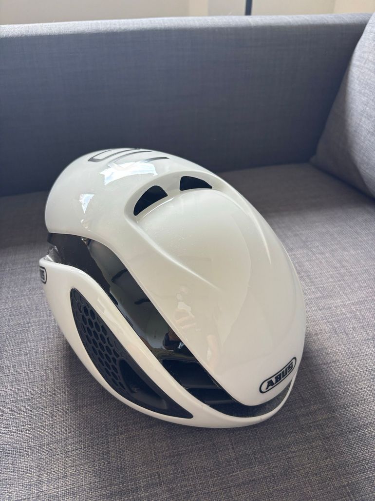 Used ABUS GameChanger Helmet 2026 bike — image 3 of 6