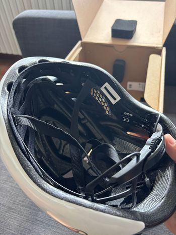 Used ABUS GameChanger Helmet 2026 bike — image 5 of 6