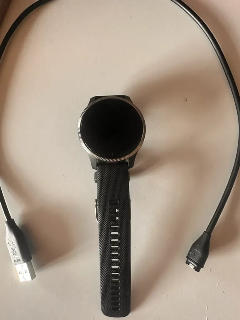 Used Garmin Venu 2 bike — image 4 of 4