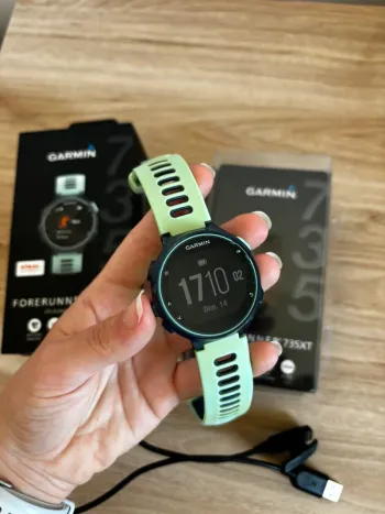 Used Garmin Forerunner 735XT bike — image 3 of 6