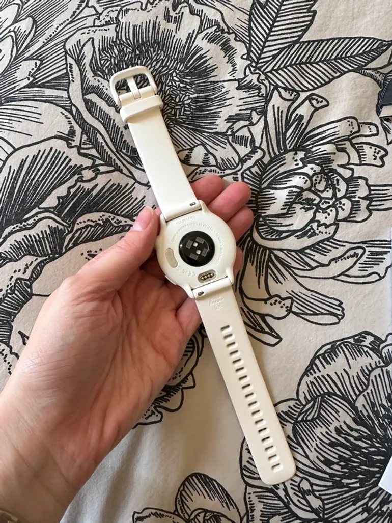 Used Garmin Vivoactive 6 bike — image 3 of 7