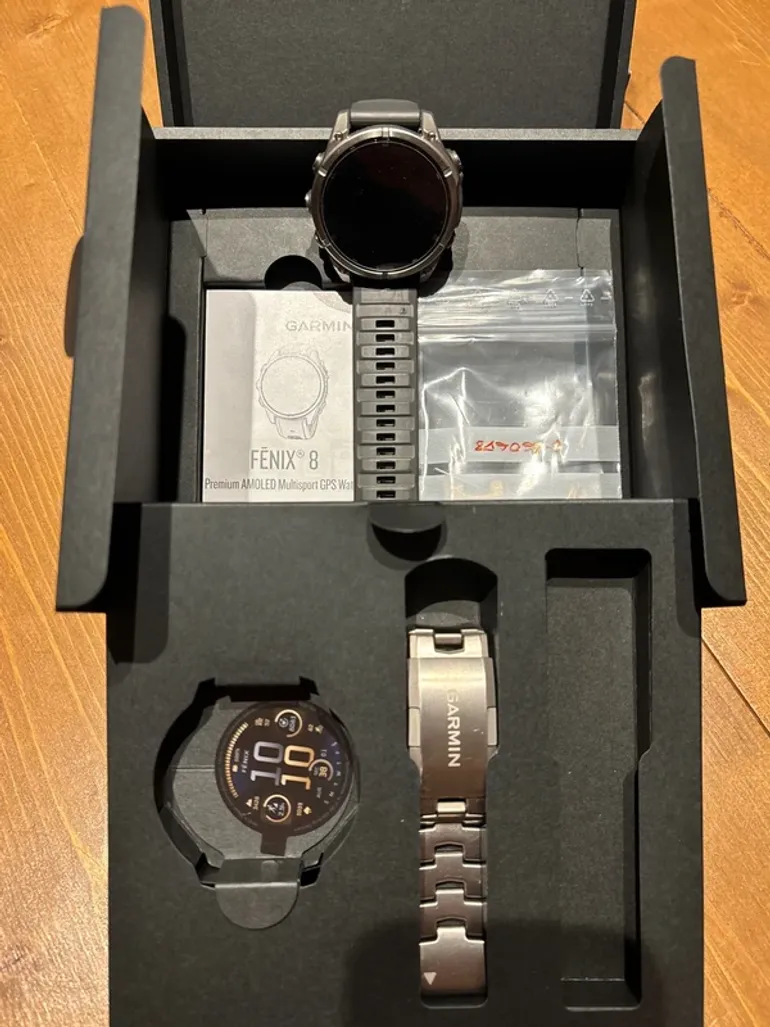 Used Garmin Fenix 8 Amoled Saphirre 2025 bike — image 7 of 14