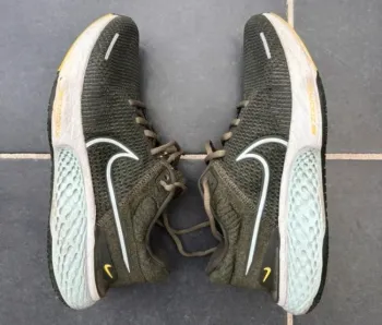 Used Nike ZoomX Invincible Run Flyknit 2 bike — image 8 of 12