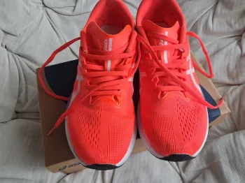 Used Asics Magic Speed 4 bike