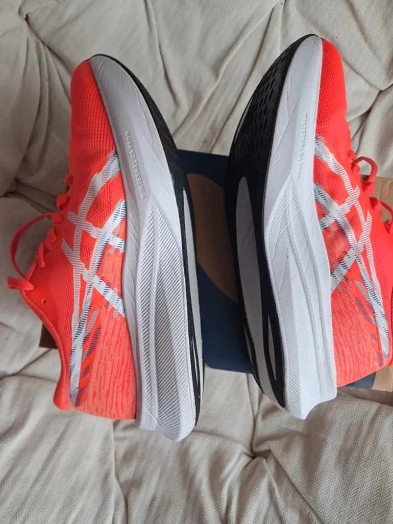 Used Asics Magic Speed 4 bike — image 4 of 8
