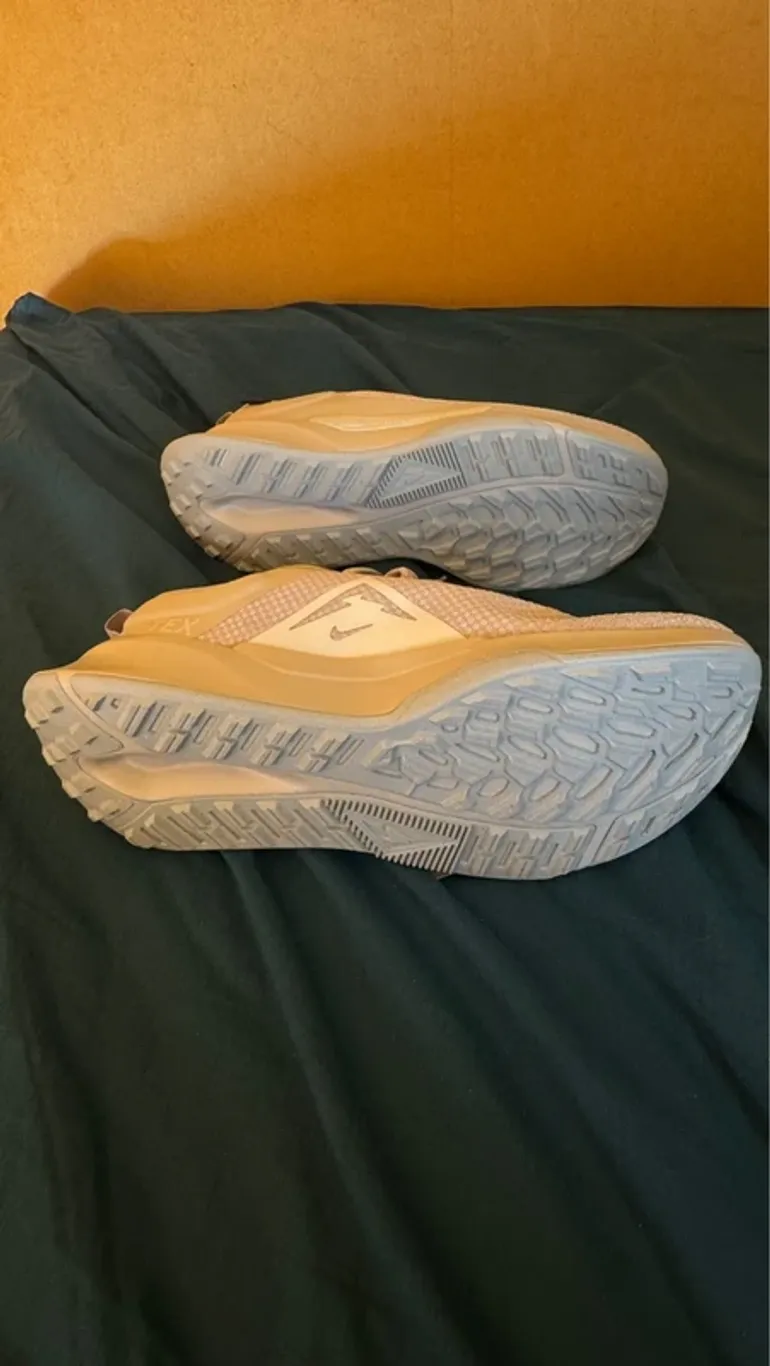 Used Nike Juniper Trail 2 GTX V2 bike — image 2 of 5