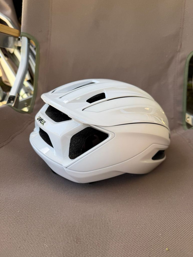 Used Uvex Surge Aero MIPS Helmet - white - M 2025 bike — image 2 of 4