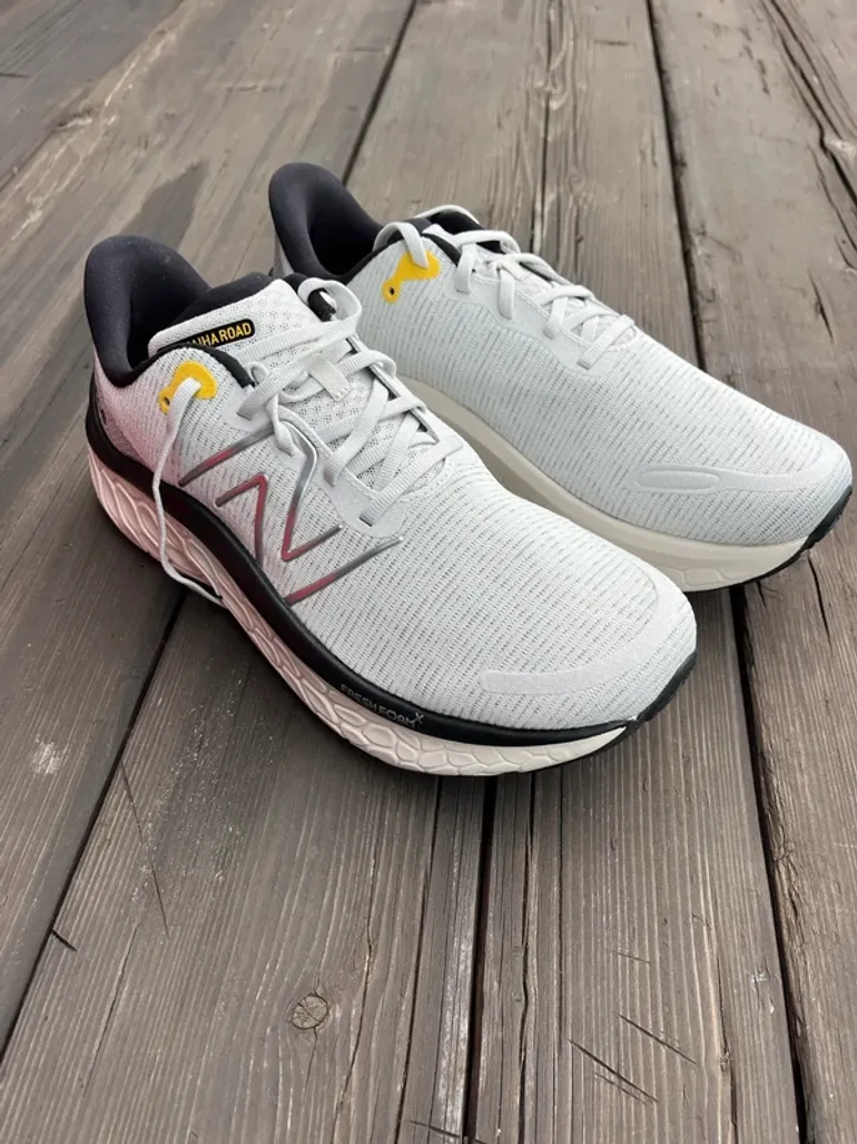 Used New Balance Fresh Foam Kaiha Road bike — image 1 of 7