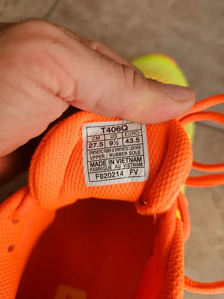 Used Lightweight Scarpe da Corsa Uomo Asics Taglia 43.5 EU bike — image 8 of 8