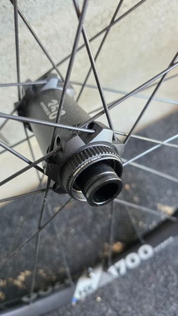 Used Dt Swiss 29" HX 1700 Hybrid Front Wheel 2026 bike — image 2 of 2