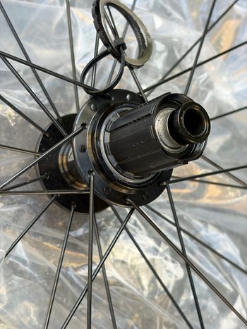 Used Fulcrum racing d800 bike — image 2 of 3