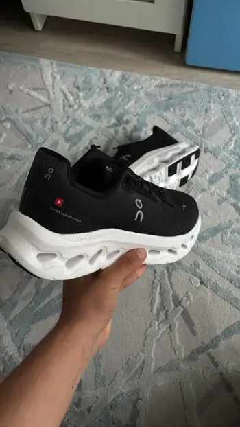Used On Running Cloud bike — image 2 of 5