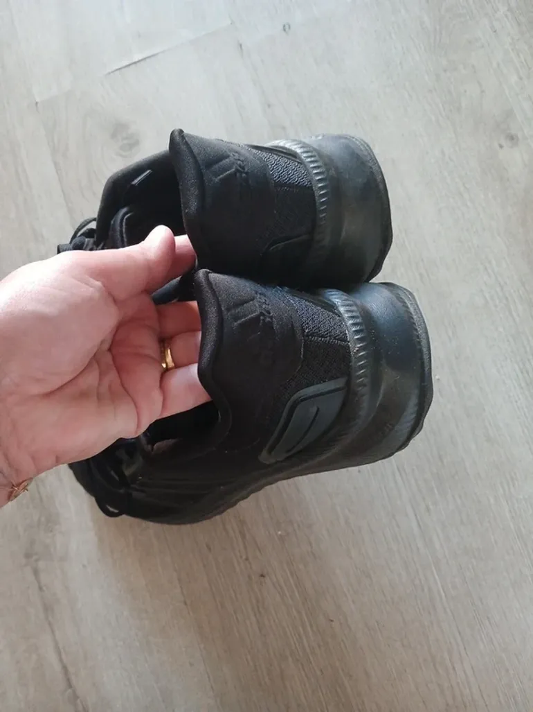 Used Adidas Cloudfoam Comfort bike — image 2 of 8