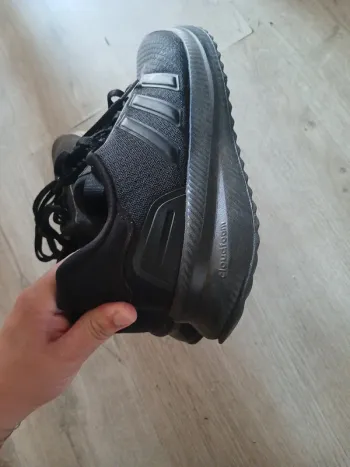 Used Adidas Cloudfoam Comfort bike — image 3 of 8