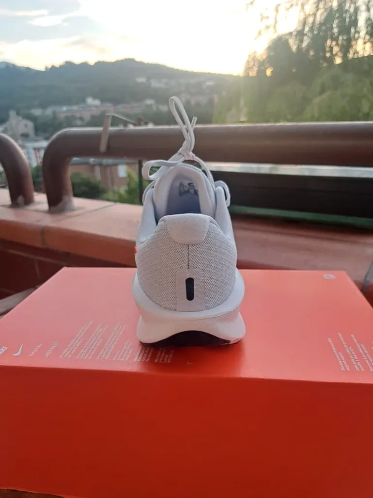 Used Nike Scarpe originali taglia 42 bike — image 2 of 6
