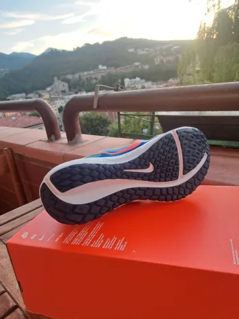 Used Nike Scarpe originali taglia 42 bike — image 3 of 6