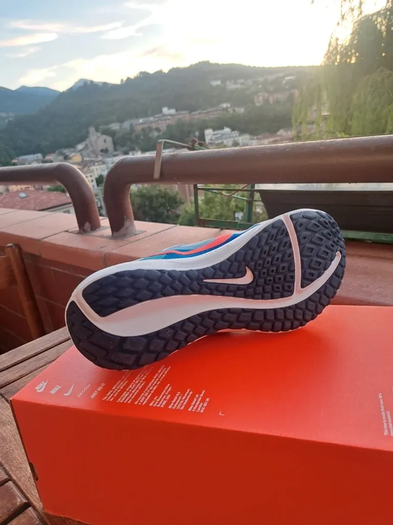 Used Nike Scarpe originali taglia 42 bike — image 3 of 6