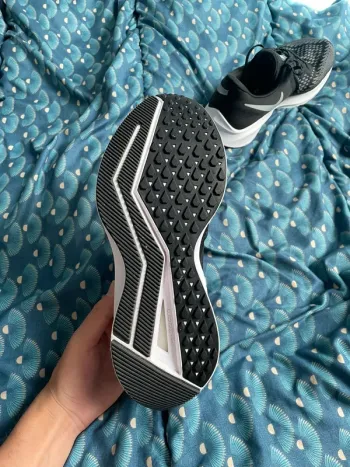 Used Nike Laufschuhe bike — image 12 of 14