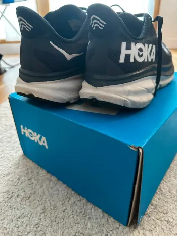 Used Hoka Clifton 9 bike — image 2 of 6
