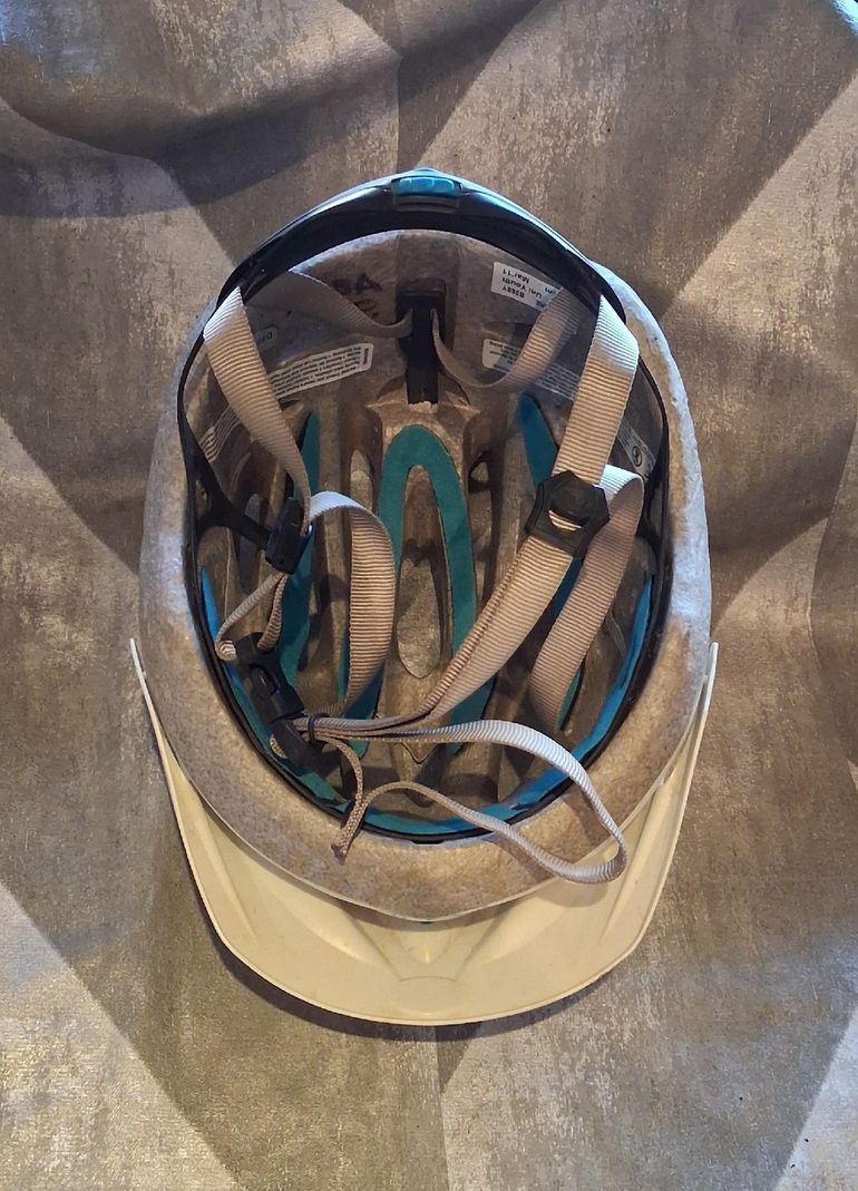 Used Bell Casco Crossfire Talla S (50-57cm) bike — image 4 of 9