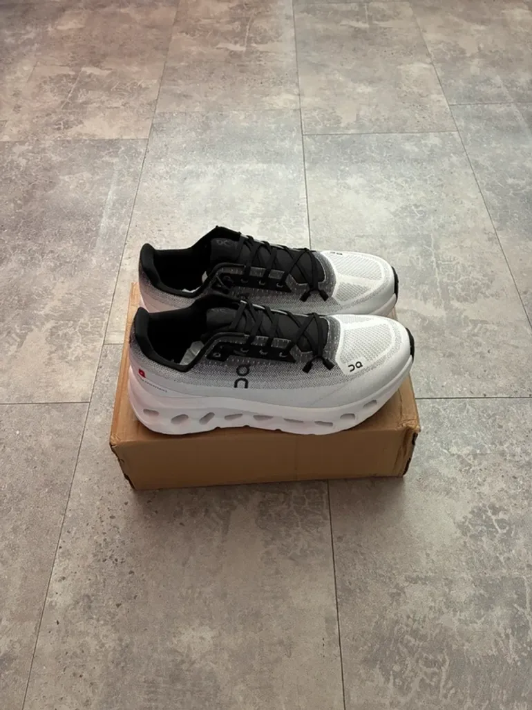 Used On Running Cloud bike — image 1 of 5