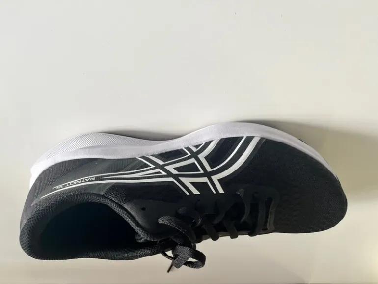 Used Asics Patriot 14 bike — image 2 of 8