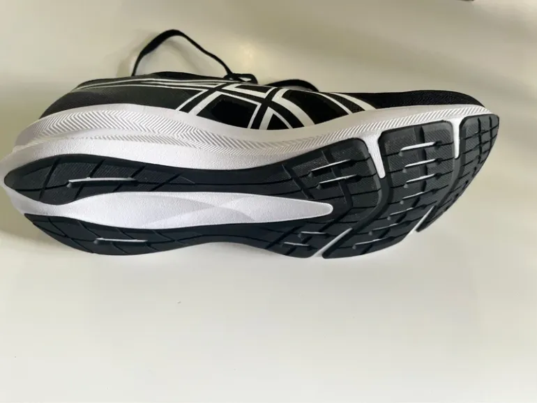 Used Asics Patriot 14 bike — image 6 of 8